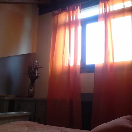 Terrazzo Su Alba Vedetta *